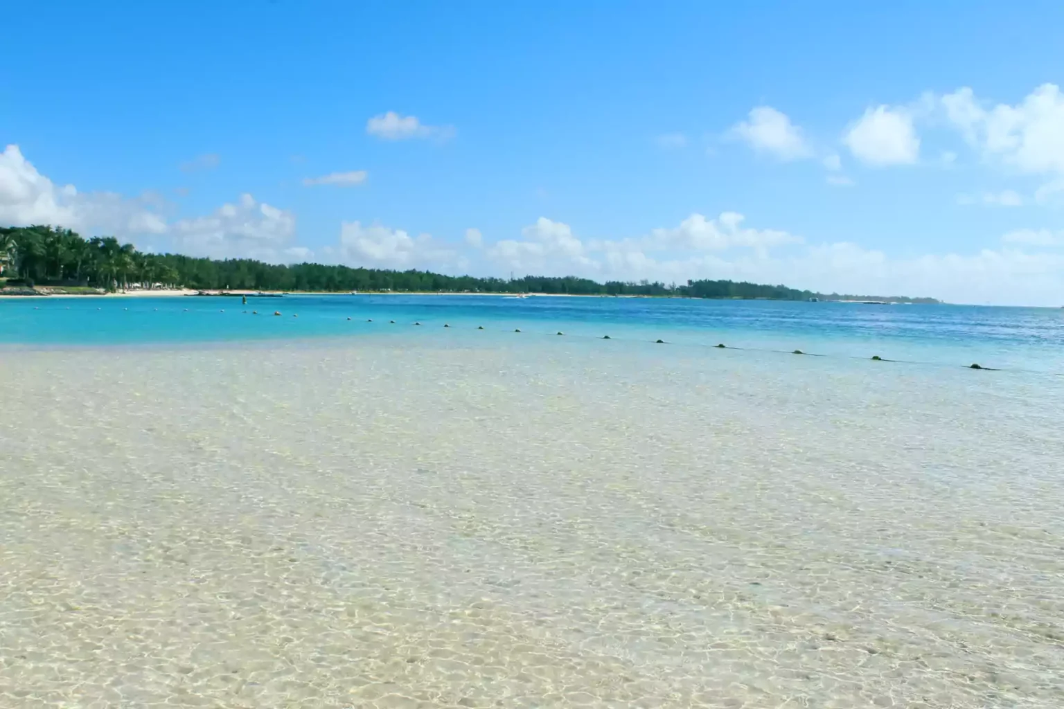 clear-lagoon-east-mauritius