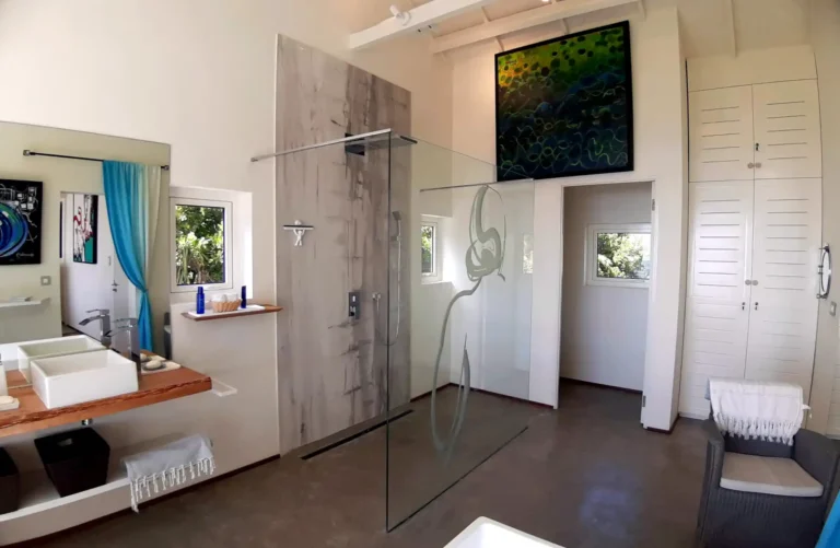 1st-floor-bathroom-1-villa-lasbrisas-mauritius