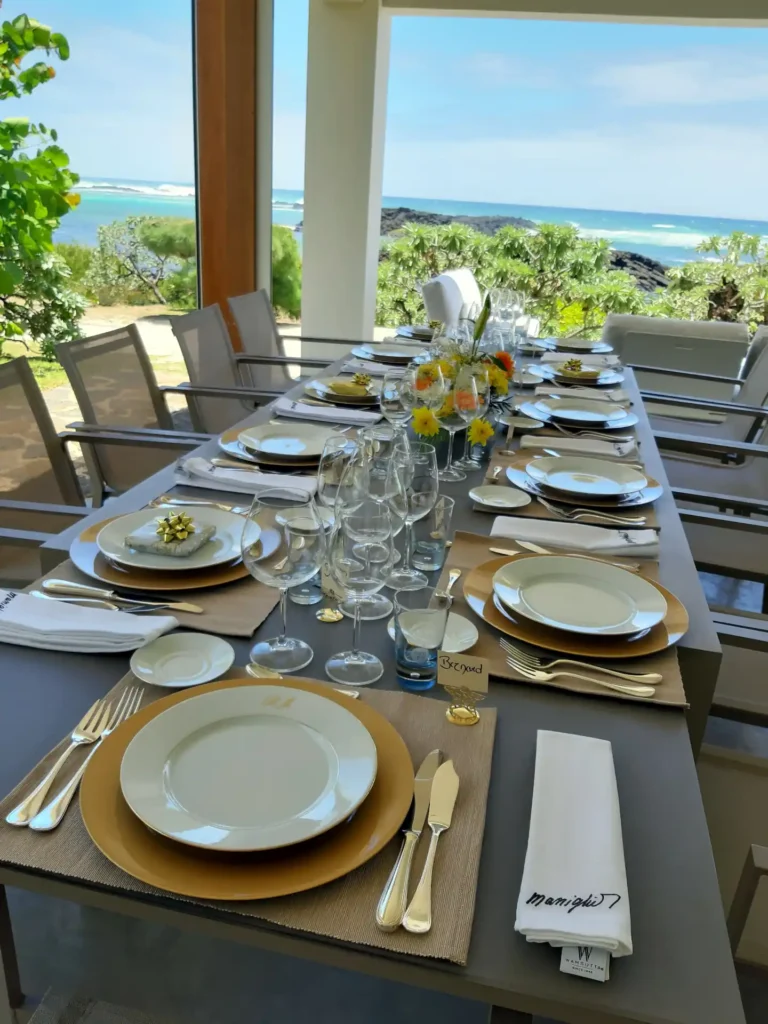 dining-1-villa-las-brisas-mauritius