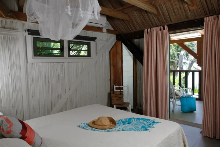double-bedroom-bungalow-aviam-mauritius