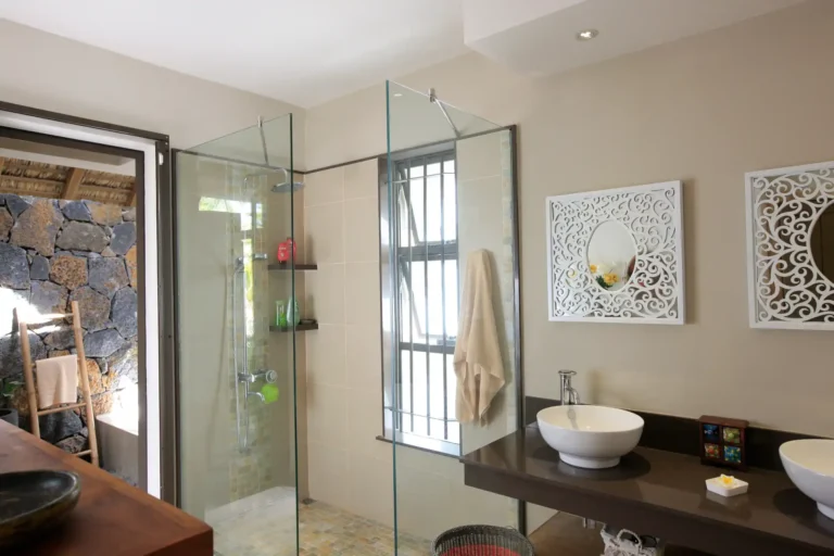 gf-bathroom-1-villa-morine-mauritius