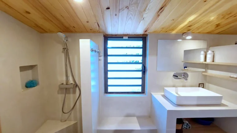 new-bathroom-bungalow-aviam-mauritius