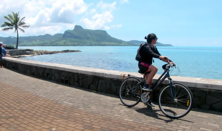 Biking-Mahebourg-mauritius