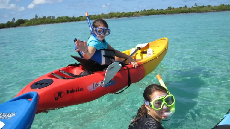 Kayak-snorkeling-mauritius-large