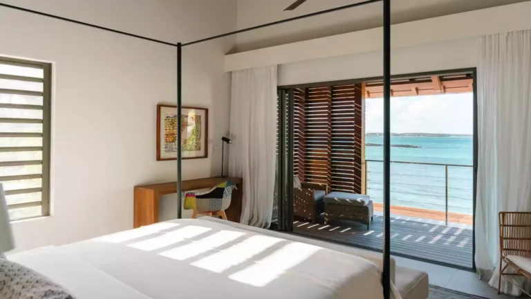LHS-bedroom-1-villa-saphir-mauritius