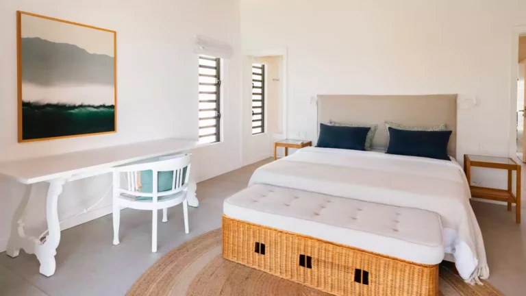 RHS-bedroom-1-villa-saphir-mauritius