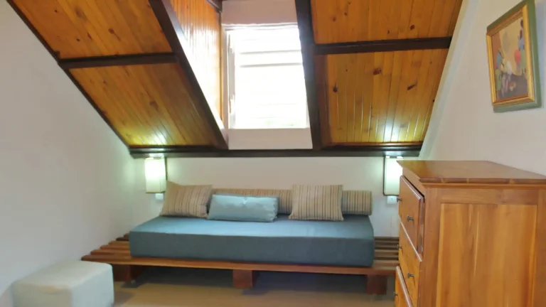 children-bedroom-2-villa-riambelle-mauritius