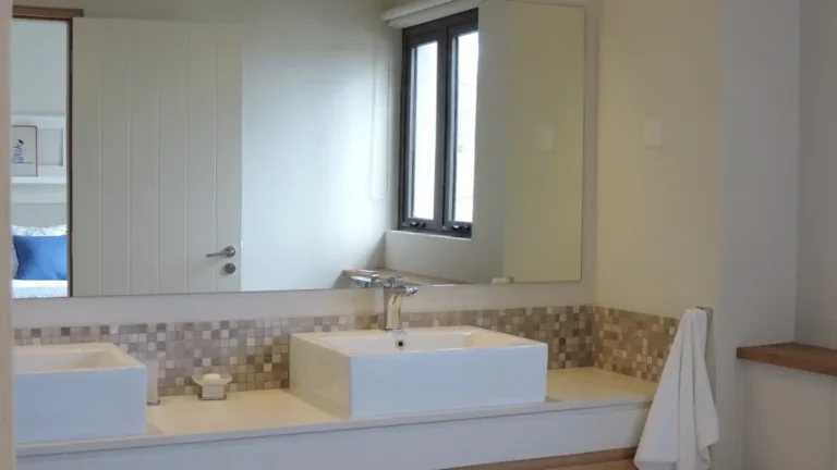 double-bathroom-1-villa-amara-mauritius