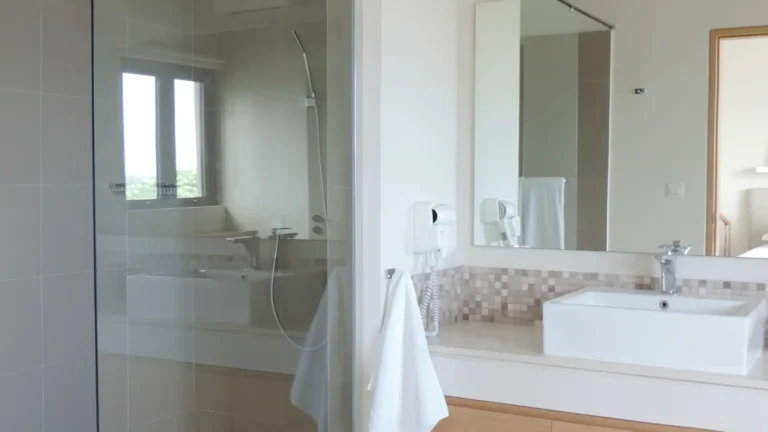 double-bathroom-1a-villa-amara-mauritius