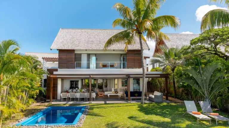 facade-villa-varuna-mauritius