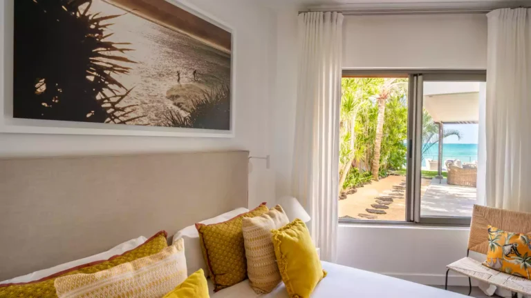 groundfloor-bedroom-1-villa-varuna-mauritius
