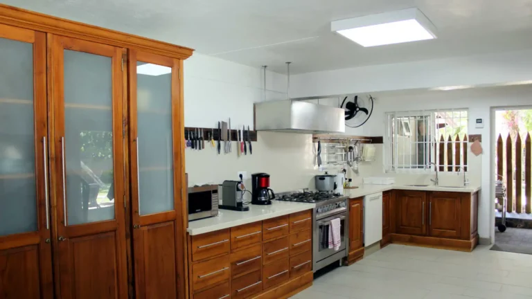 kitchen-beach-villa-riambelle-mauritius-1