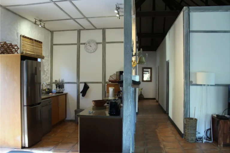 kitchen-corridor-villa-giulietta-black-river-mauritius