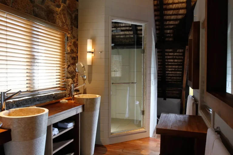 master-bathroom-1-villa-dunes1-mauritius