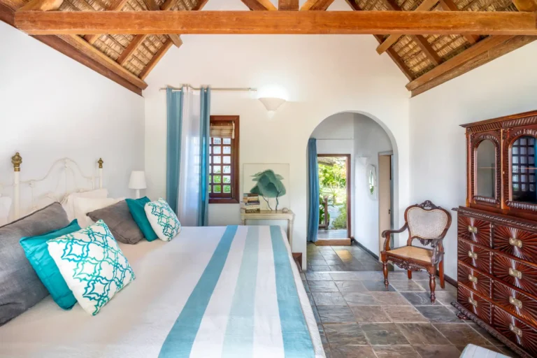 LHS-bedroom-villa-grankaz