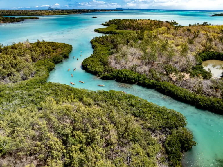 aerial-kayaking-mauritius