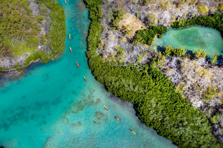 aerial-kayaking-north-mauritius