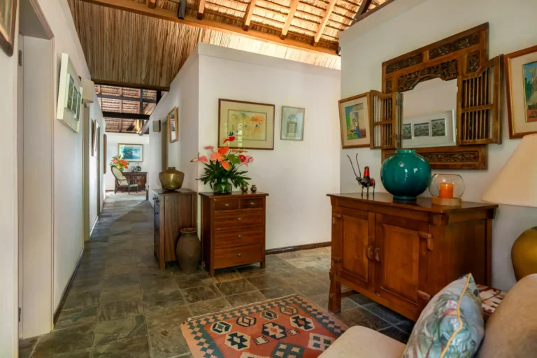 corridor-villa-grankaz-mauritius