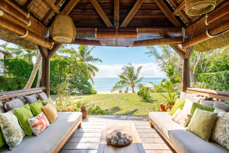 veranda--view-1-villa-grankaz-mauritius