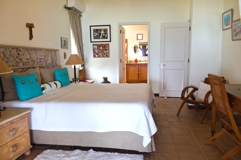 master-bedroom-2-villa-merina-mauritius
