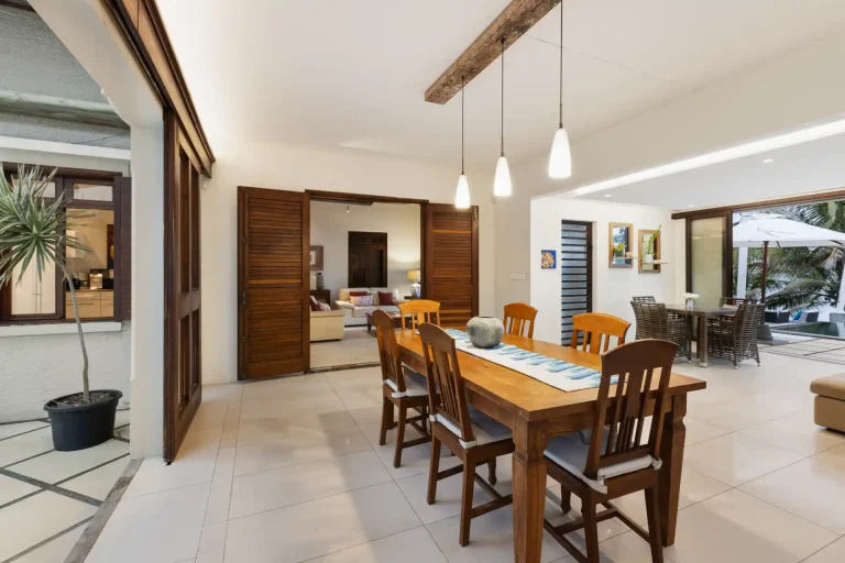 dining-room-1-villa-lima-mauritius